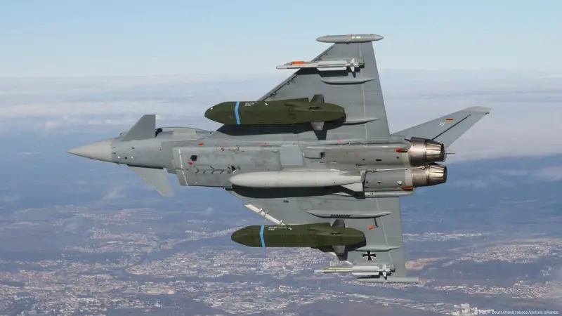 İsrail Yəmənin Səna hava limanını növbəti dəfə bombalayıb