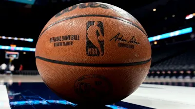 NBA-da yarımfinal mərhələsinin daha bir oyunu keçirilib