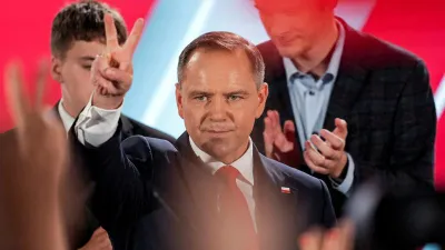 Polşada keçirilən prezident seçkilərində Navroçki qalib gəlib