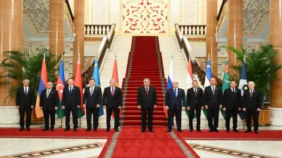 Tacikistan Prezidenti MDB ölkələrini iqtisadi əməkdaşlığı gücləndirməyə çağırıb