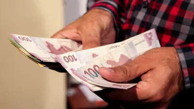Bakıda orta aylıq maaş 1400 manata yaxınlaşır