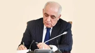 Baş nazirdən aviasiya işçiləri ilə bağlı qərar