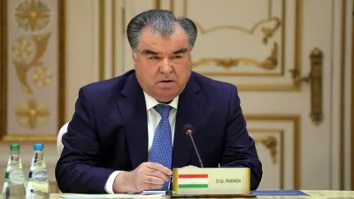Emoməli Rəhmonun Azərbaycana səfəri başa çatıb