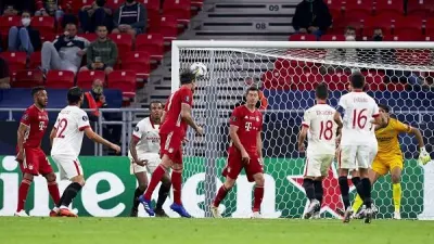 "Bavariya"nın futbolçusunun oyunda ayağı sındı