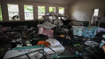 Texasda daşqınlar: Ən azı 82 nəfər ölüb, onlarla insan itkin düşüb