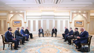 Əliyevlə Paşinyanın görüşü başa çatdı 