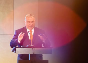 “Qərbin artıq nümunə olmadığını etiraf etmək…” – Orban