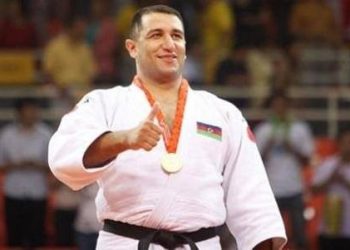İlham Zəkiyev yenə Avropa çempionu oldu
