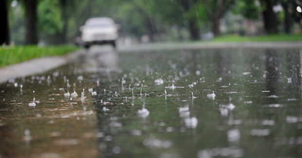 image-view-of-the-street-surface-during-rain