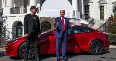 image-trump-musk-tesla-reu-2341095_1