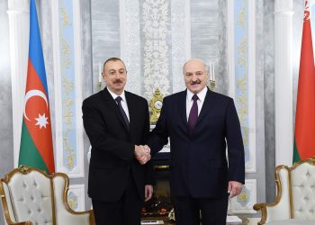 Lukaşenko İlham Əliyevə məktub yazdı