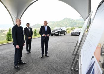 Prezident İlham Əliyev “LATIFA” Laçın tikiş fabrikinin açılışında iştirak etdi – FOTO