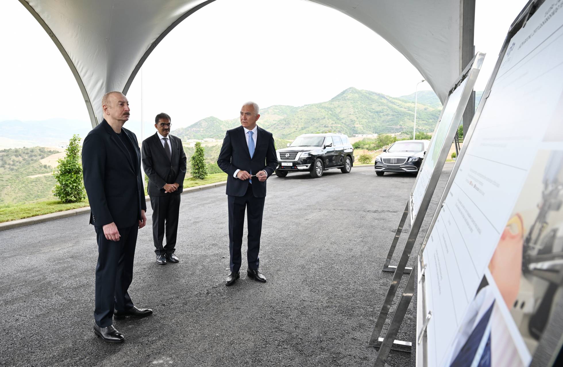 Prezident İlham Əliyev “LATIFA” Laçın tikiş fabrikinin açılışında iştirak etdi - FOTO