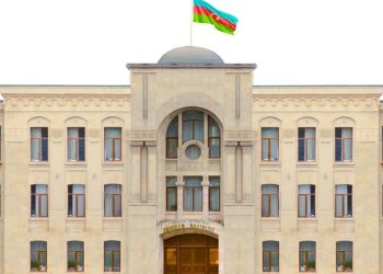 Səhiyyə Nazirliyi Aparatının işçilərinin sayı artırıldı