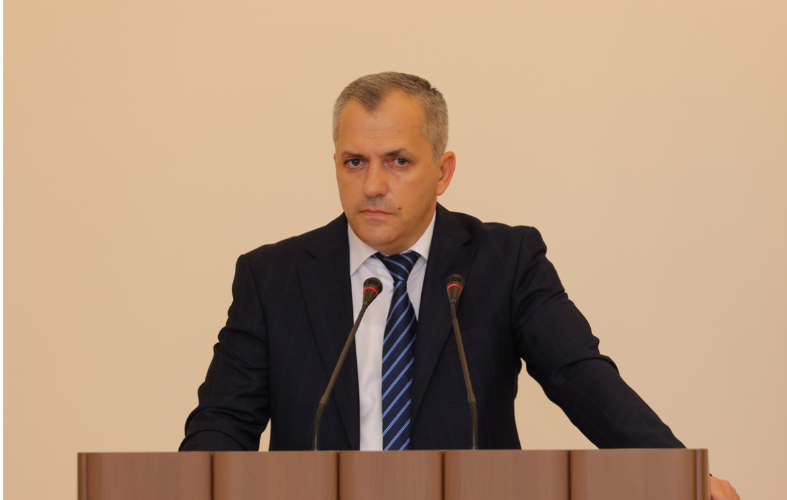 Şahramanyan yenə kukla “prezident” seçilir - Paşinyan hara baxır...