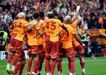 “Qalatasaray” TARİX YAZDI – 5-ci ulduzu taxan ilk Türk KLUBU OLDU