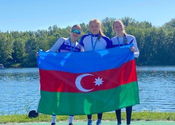 Azərbaycan avarçəkənləri “Bratislava Reqatası”nda daha bir qızıl medal qazanıb
