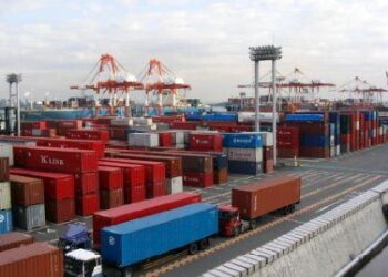 Bakı Limanında yükaşırmanın həcmi 6%-ə yaxın artdı