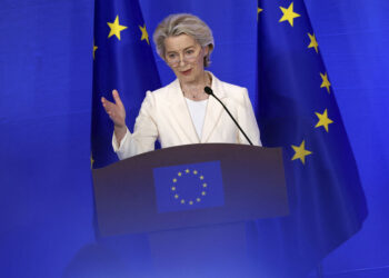 Von der Leyen Ukrayna münaqişəsinin həlli üçün “əsas prinsipləri” açıqladı