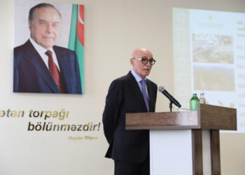 Nazir müavini Firudin Qurbanov Lənkəranda təhsil müəssisələrində olub