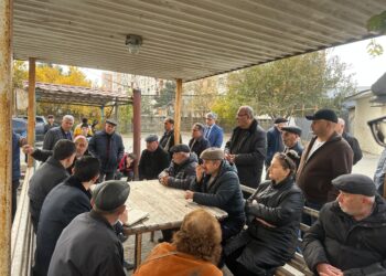 Qüdrət Həsənquliyev Xətai rayonunda seçiciləri ilə görüş keçirib