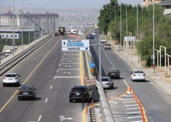 Bu avtomobil yolunda sürət həddi endirildi