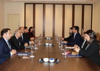 Azərbaycan və Ermənistan parlament nümayəndələri görüşdü