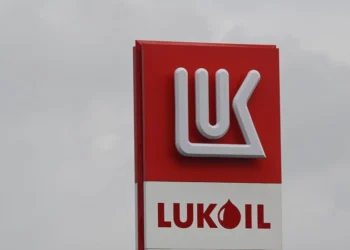 Britaniya “Lukoyl”un Bolqarıstandakı törəmə şirkətləri üçün lisenziyanın müddətini uzadıb