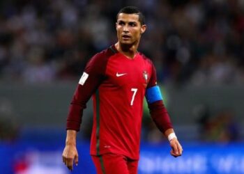 Ronaldonun millidəki ilk qırmızı vərəqəsi…