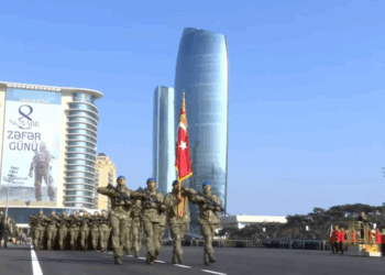 İlk dəfə hərbi paradda İnsansız Sistem Qoşunlarının heyəti keçid edib