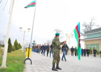 Hərbi xidmətə çağırılan şəxsin dövlət qulluğuna xitam verilə bilər