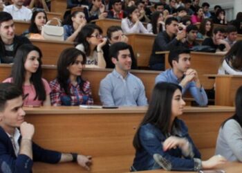 Bu il 958 tələbə ixtisasını dəyişib