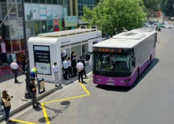 Avtobusun gəlmə vaxtına telefondan baxmaq olacaq