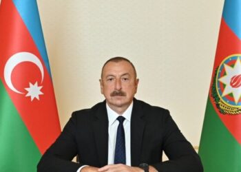 Prezident Fövqəladə Hallar Nazirliyinin əməkdaşlarını təltif edib