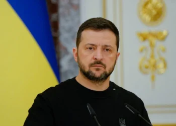 Zelenski: Ukrayna ABŞ ilə daha yüksək səviyyədə görüşməyə hazırdır