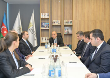 Təhsilin İnkişafı Fondunun yeni sədri kollektivə təqdim olunub