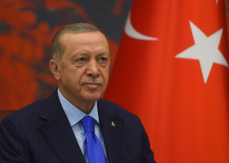 Beograd, 7. septembra 2022. -  Predsednik Srbije Aleksandar Vucic domacin je predsedniku Turske Redzepu Tajipu Erdoganu, koji boravi u zvanicnoj poseti Srbiji. Ceremonija svecanog doceka turskog predsednika je priredjena ispred Palate Srbija. Usledio je sastanak predsednika Vucica i Erdogana. FOTO TANJUG/ STRAHINJA ACIMOVIC/ bg