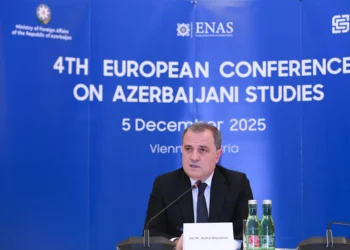 Ceyhun Bayramov Azərbaycan tədqiqatları üzrə IV Avropa Konfransında iştirak edib