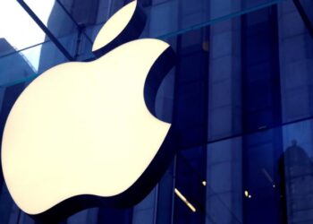 İtaliya “Apple” şirkətini 98,6 milyon avro cərimələdi
