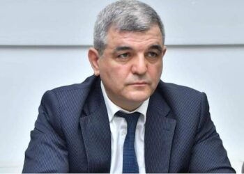 Azərbaycanda bir sıra müəssisələr üçün bazar gününün iş günü olması təklif edilib