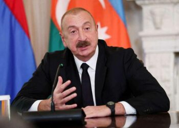 İlham Əliyev: Hazırda tikilən “Ağıllı kənd” Slovakiyanın rəmzinə çevriləcək