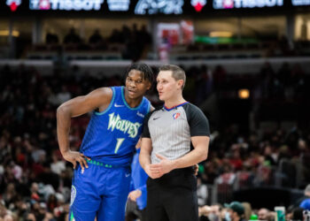 NBA-da daha səkkiz oyun keçirilib