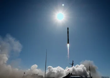 Amerikanın “Electron” raketi YATA-nın eksperimental peykini orbitə çıxarıb