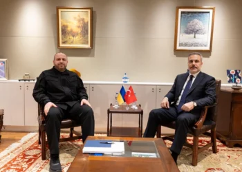Hakan Fidan Brüsseldə Rüstəm Umerovla görüşüb