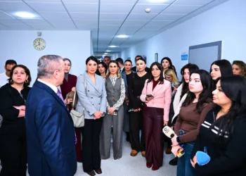 Media nümayəndələri Xəzər Tibb Mərkəzi ilə tanış olublar