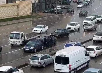 Bakıda bəzi yollarda sıxlıq müşahidə olunur – FOTO – SİYAHI