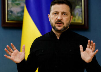 Zelenski: Rusiya müharibəni dayandırmaq niyyətində deyil