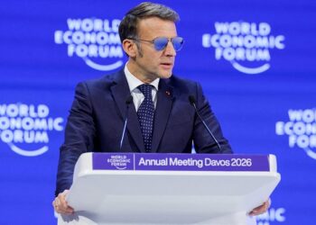 Makron Ukrayna ilə bağlı açıqlamaları ilə Qərbi ÇAŞDIRDI