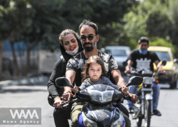 İranda qadınlara motosiklet sürməyə icazə verilib