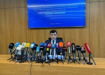 Müqaviləsiz işləyən şəxs sonradan stajını bərpa edə bilər?